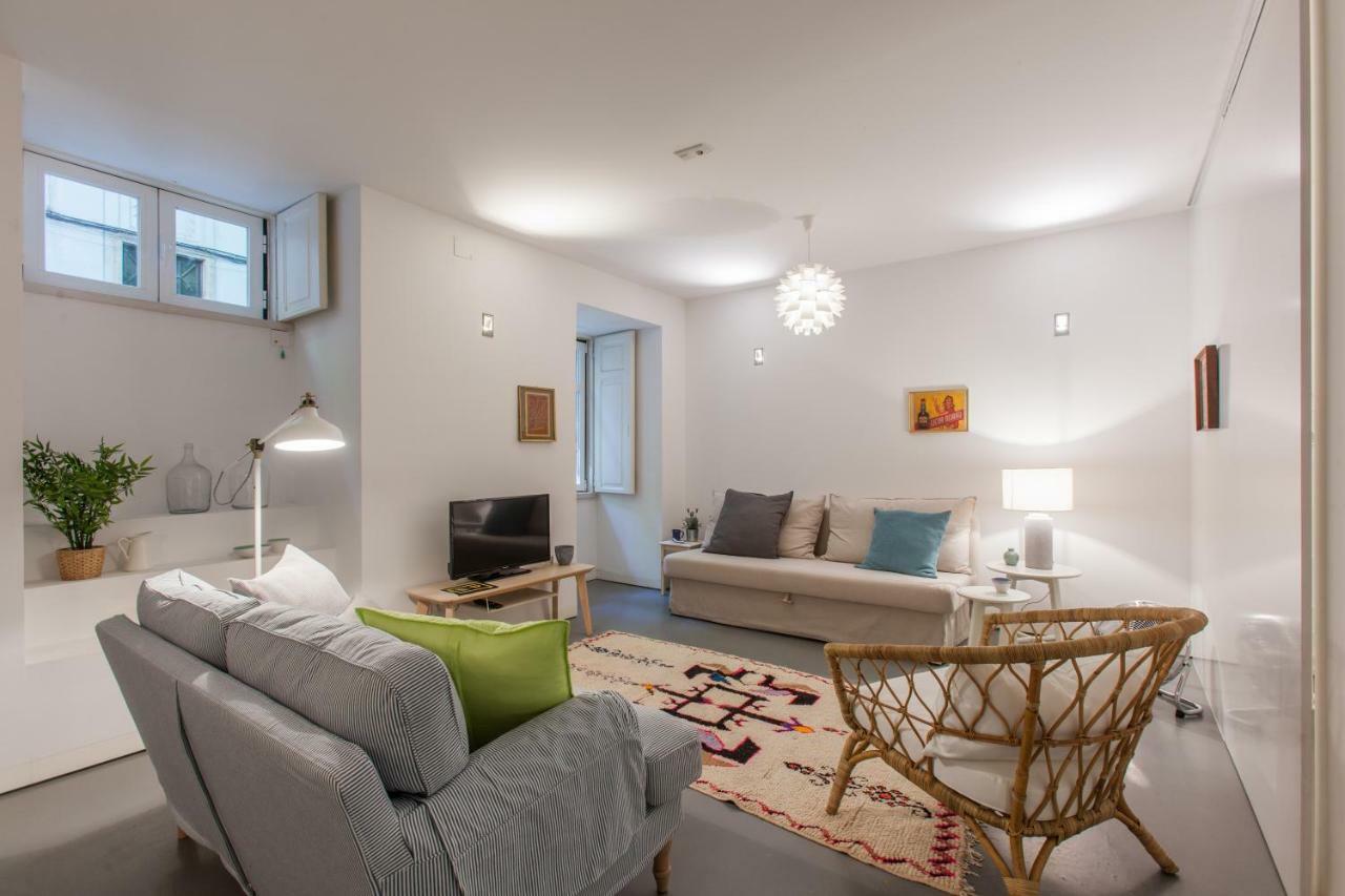 Renovated Apart With Private Courtyard, By Timecooler Lisboa Exterior foto