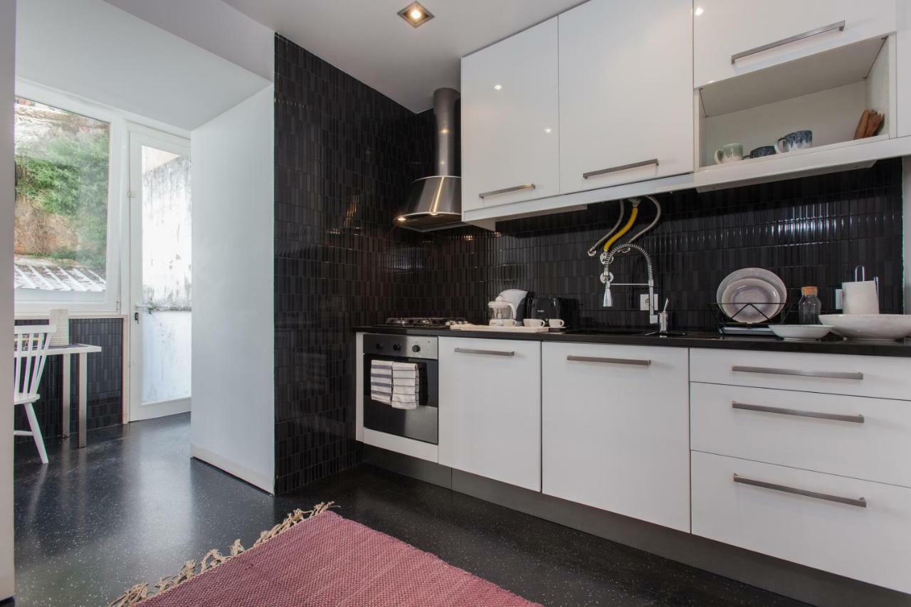 Renovated Apart With Private Courtyard, By Timecooler Lisboa Exterior foto